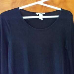 H & M basic black t-shirt. Long sleeves. Women's S.